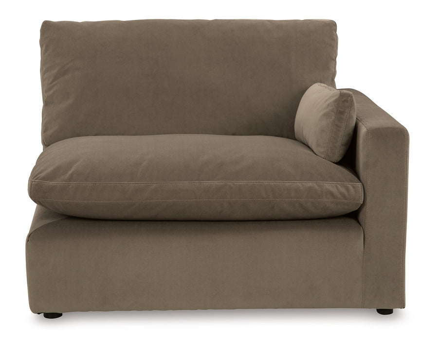 Sophie Sectional - Visions in Furniture (La Mirada, CA)