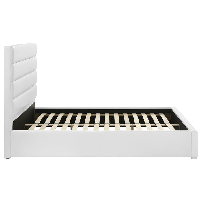 Felicity Beds - Visions in Furniture (La Mirada, CA)