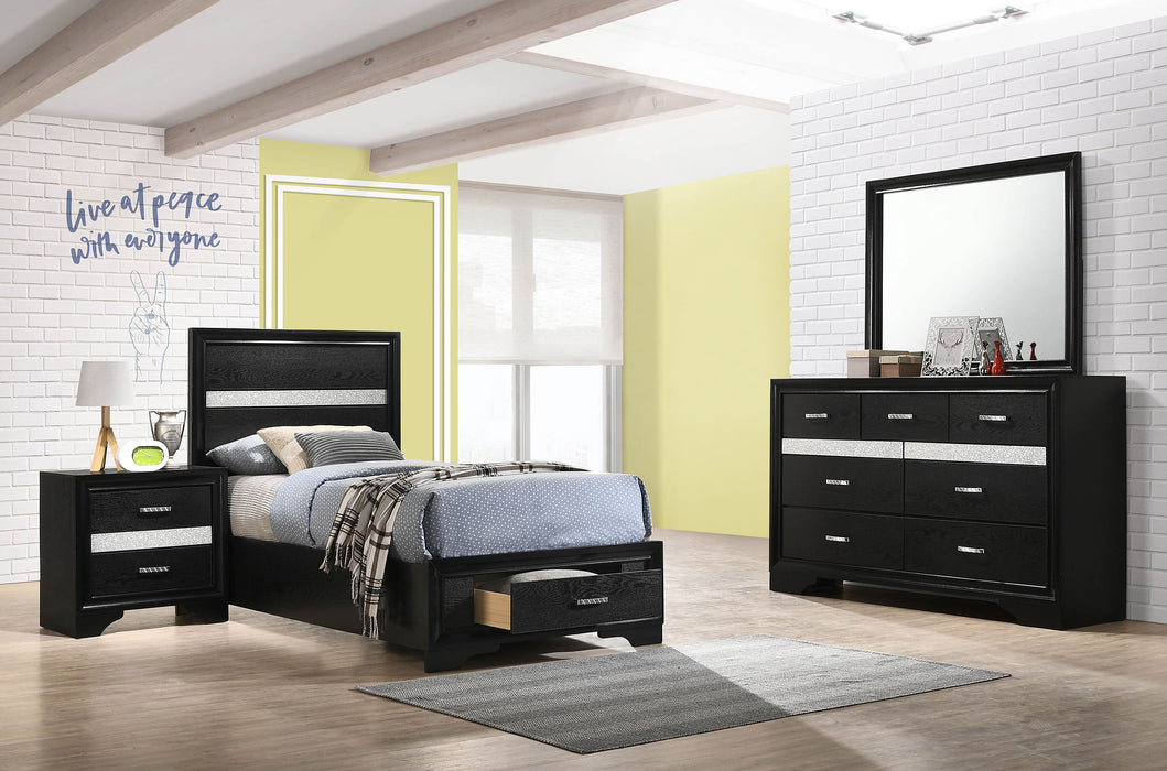 Miranda Bedroom Sets Black - Visions in Furniture (La Mirada, CA)