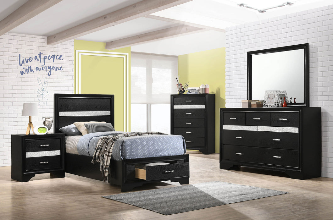 Miranda Bedroom Sets Black - Visions in Furniture (La Mirada, CA)