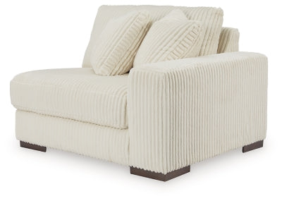 Lindyn Sectional with Chaise