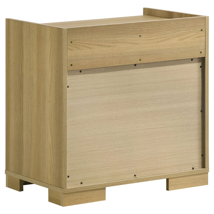 Hyland 4 Pc Bedroom Set - Visions in Furniture (La Mirada, CA)