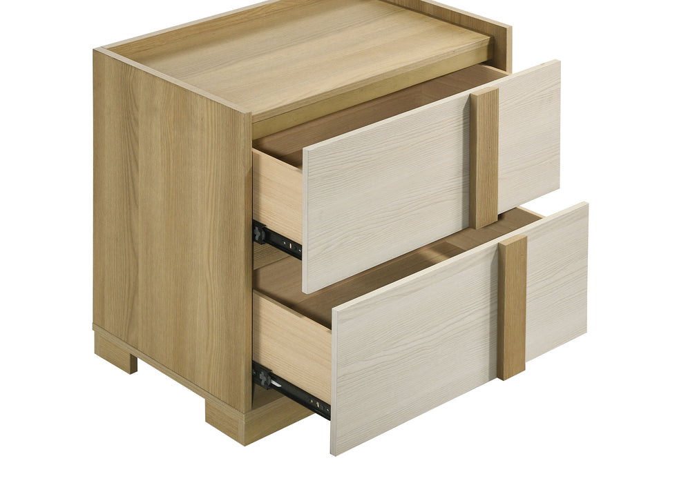 Hyland 4 Pc Bedroom Set - Visions in Furniture (La Mirada, CA)
