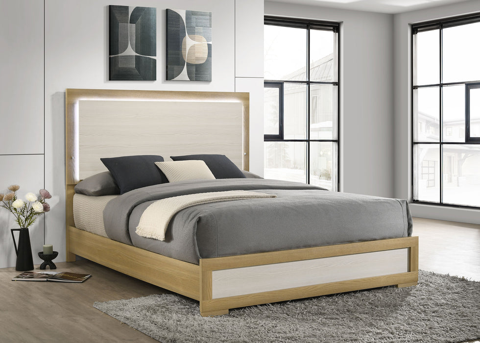 Hyland Queen Bed - Visions in Furniture (La Mirada, CA)