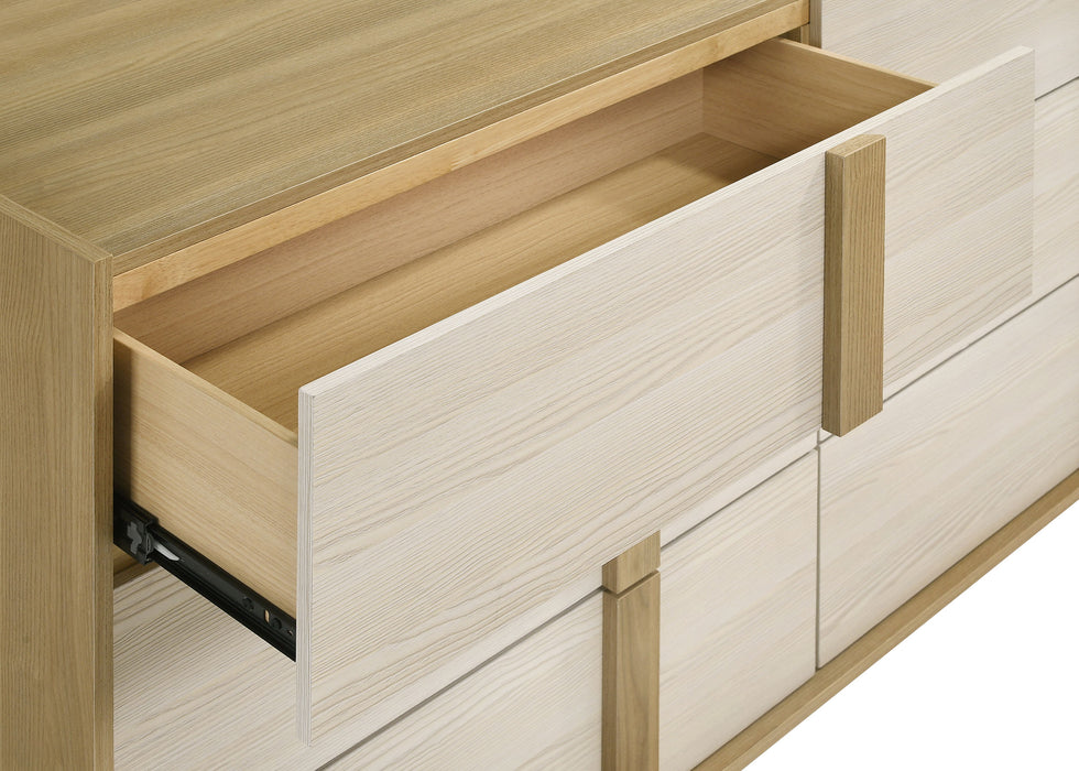 Hyland Dresser - Visions in Furniture (La Mirada, CA)