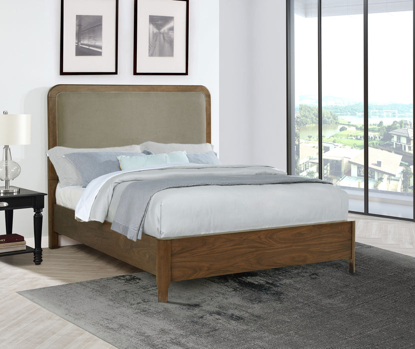 Maderia California King, E.King, & Queen Bed - Visions in Furniture (La Mirada, CA)