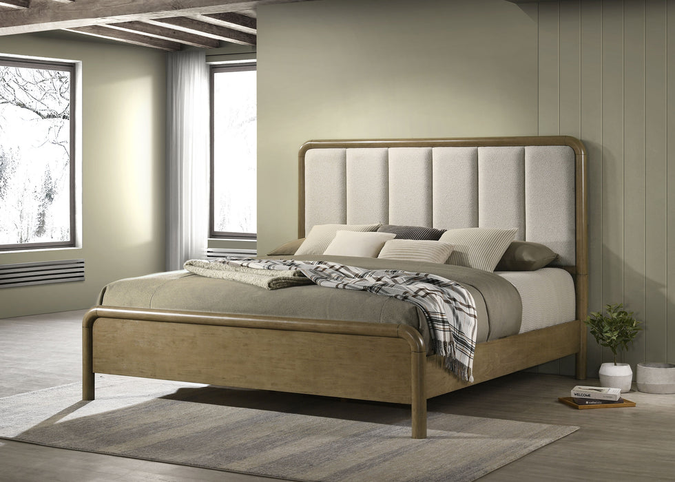 Amsbury Queen Bed - Visions in Furniture (La Mirada, CA)