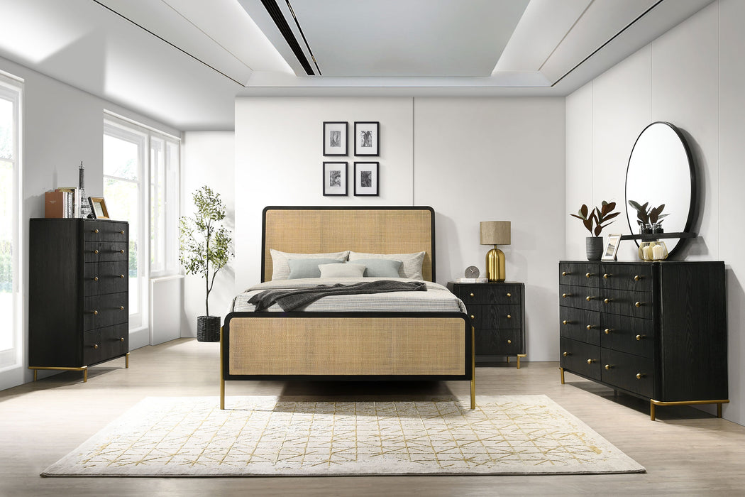 Arini 4 & 5 Piece Bedroom Set King & Queen - Visions in Furniture (La Mirada, CA)