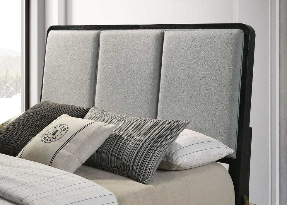 Arini Eastern King Bed - Visions in Furniture (La Mirada, CA)