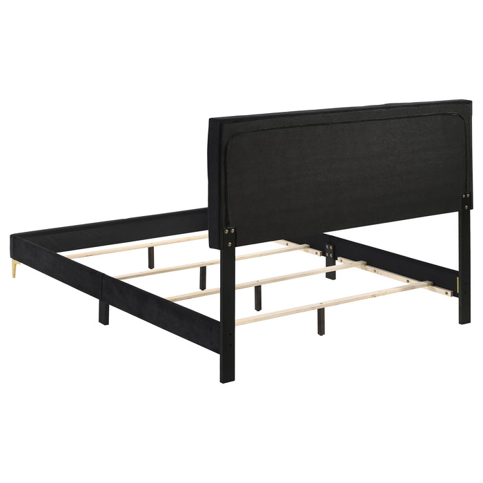 Kendall Panel Bed E.King, & Queen Black & White - Visions in Furniture (La Mirada, CA)