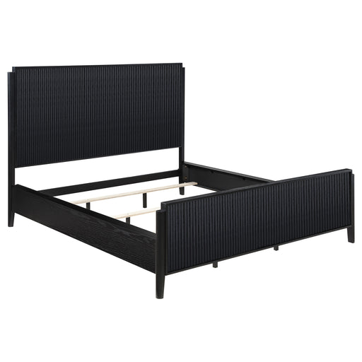 Brookmead California King, Eastren King, & Queen Bed - Visions in Furniture (La Mirada, CA)