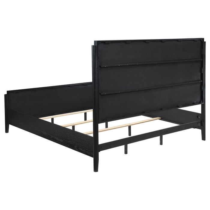 Brookmead Queen Bed - Visions in Furniture (La Mirada, CA)
