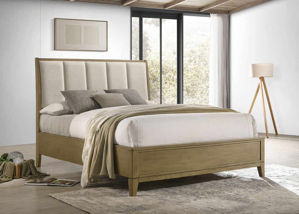 Granada California King, E.King, & Queen Bed - Visions in Furniture (La Mirada, CA)