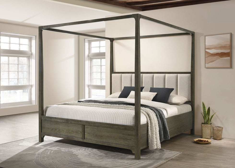 Gran Park Eastern King Bed - Visions in Furniture (La Mirada, CA)