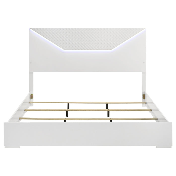 Ives Eastern King & Queen Bed - Visions in Furniture (La Mirada, CA)