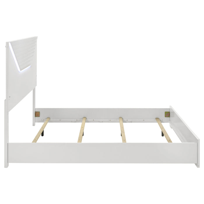 Ives Eastern King & Queen Bed - Visions in Furniture (La Mirada, CA)