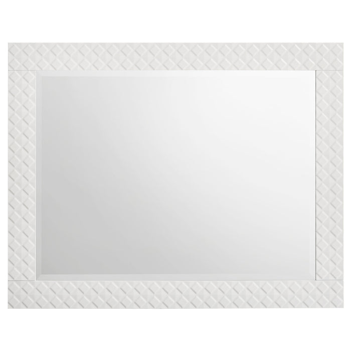 Ives 4 & 5 Piece Bedroom Set E.king & Queen White & Grey - Visions in Furniture (La Mirada, CA)