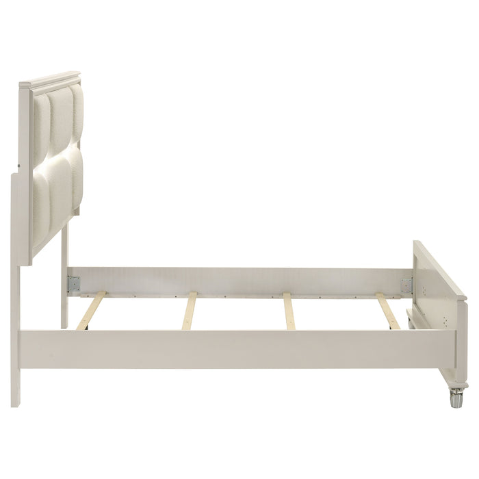 Olivia California King, E.King, & Queen Bed - Visions in Furniture (La Mirada, CA)