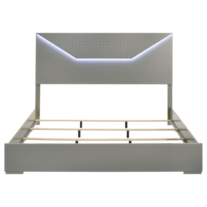 Ives Eastern King & Queen Bed - Visions in Furniture (La Mirada, CA)