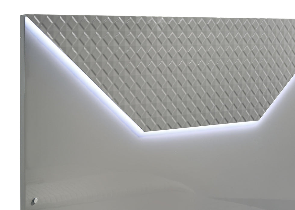 Ives Beds - Visions in Furniture (La Mirada, CA)