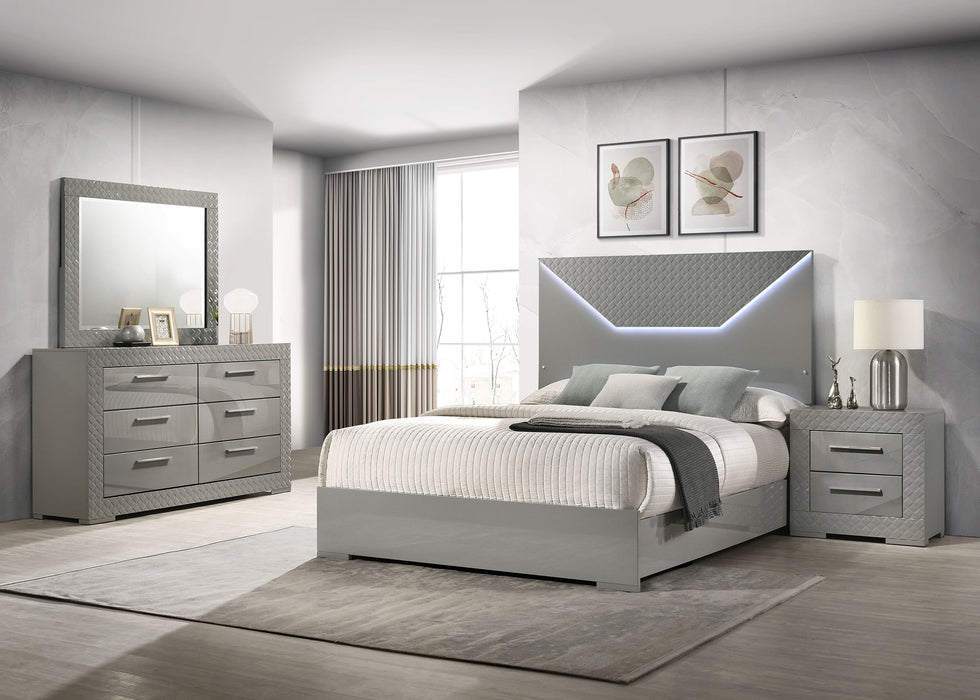 Ives 4 & 5 Piece Bedroom Set E.king & Queen White & Grey - Visions in Furniture (La Mirada, CA)