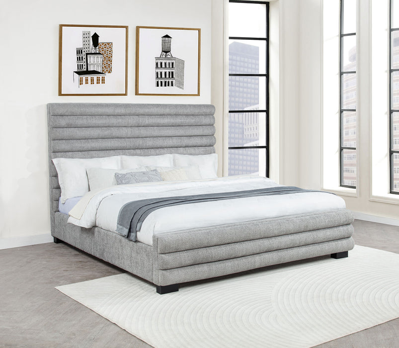 Patricia Beds - Visions in Furniture (La Mirada, CA)