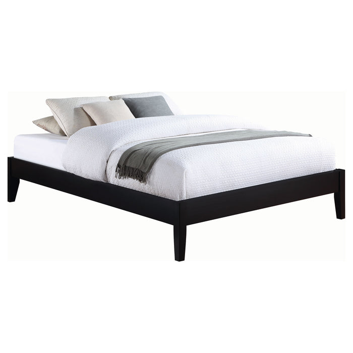 Hounslow Universal Platform Bed - Visions in Furniture (La Mirada, CA)