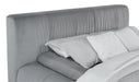 Wilshire California King, E.king, & Queen Bed - Visions in Furniture (La Mirada, CA)