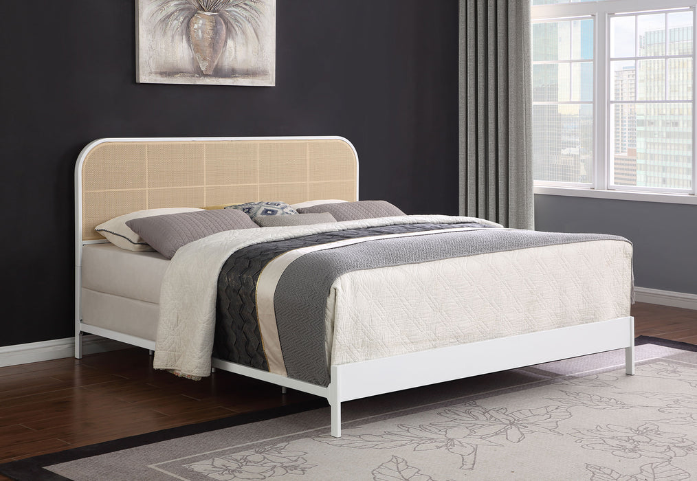 Amherst Eastern King Bed - Visions in Furniture (La Mirada, CA)