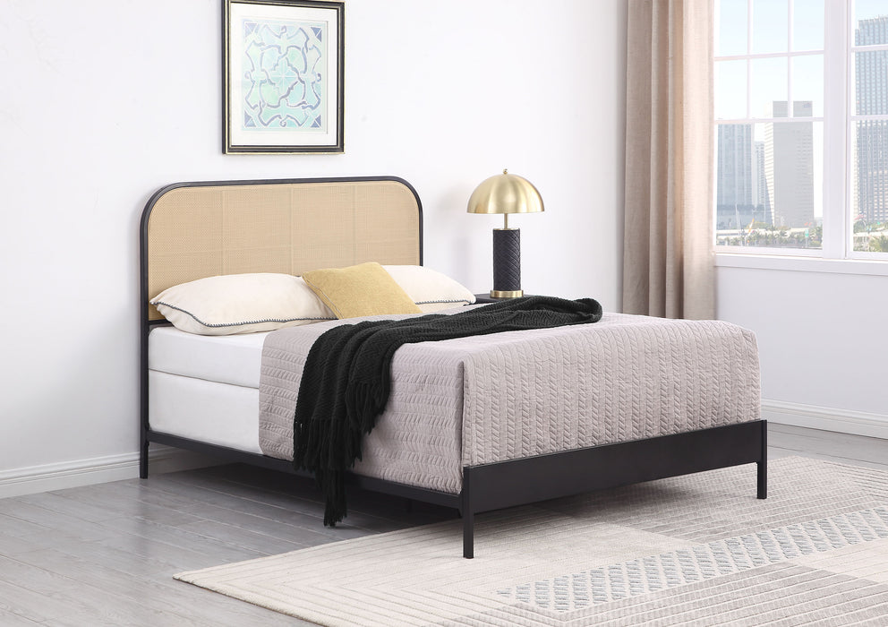 Amherst Eastern King, Queen, Full, & Twin Bed White & Black - Visions in Furniture (La Mirada, CA)