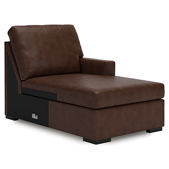 McDowlan Sectional with Chaise - Visions in Furniture (La Mirada, CA)