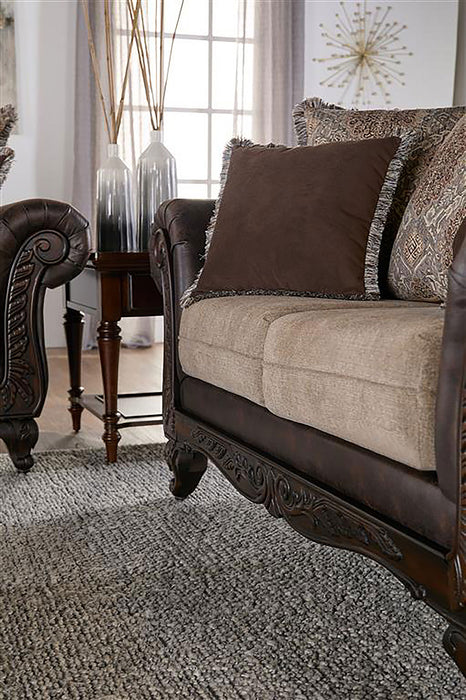 Elmbrook Stationary Loveseat - Visions in Furniture (La Mirada, CA)