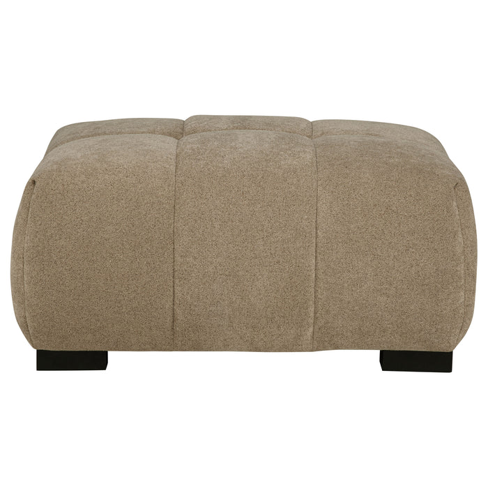 Octavia Ottomans - Visions in Furniture (La Mirada, CA)