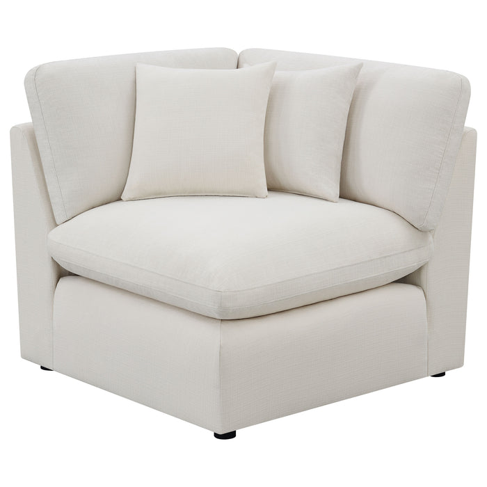 Hobson Sectionals 9 - Visions in Furniture (La Mirada, CA)