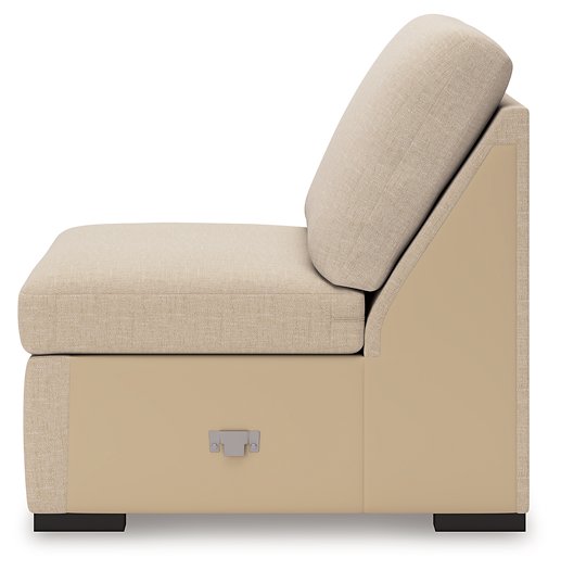 LadyMae Sectional with Chaise - Visions in Furniture (La Mirada, CA)