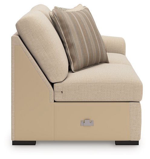 LadyMae Sectional with Chaise - Visions in Furniture (La Mirada, CA)