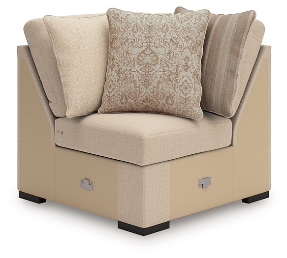 LadyMae Sectional with Chaise - Visions in Furniture (La Mirada, CA)