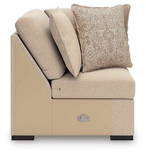 LadyMae Sectional with Chaise - Visions in Furniture (La Mirada, CA)