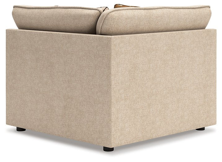 Seyler Sectional - Visions in Furniture (La Mirada, CA)