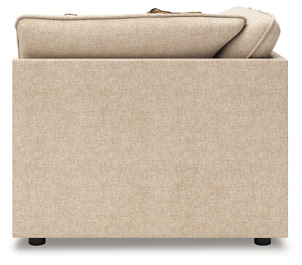 Seyler Sectional - Visions in Furniture (La Mirada, CA)