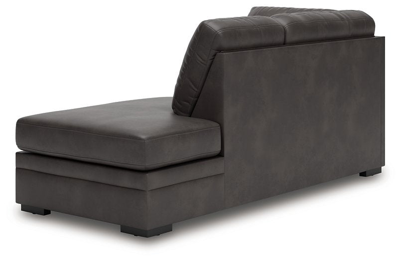 Lofton-Pike Sectional with Chaise - Visions in Furniture (La Mirada, CA)