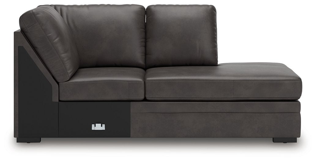 Lofton-Pike Sectional with Chaise - Visions in Furniture (La Mirada, CA)