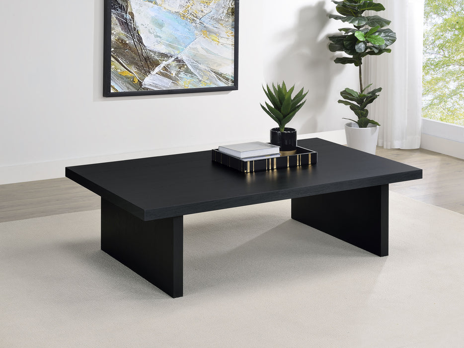 Max Tables - Visions in Furniture (La Mirada, CA)