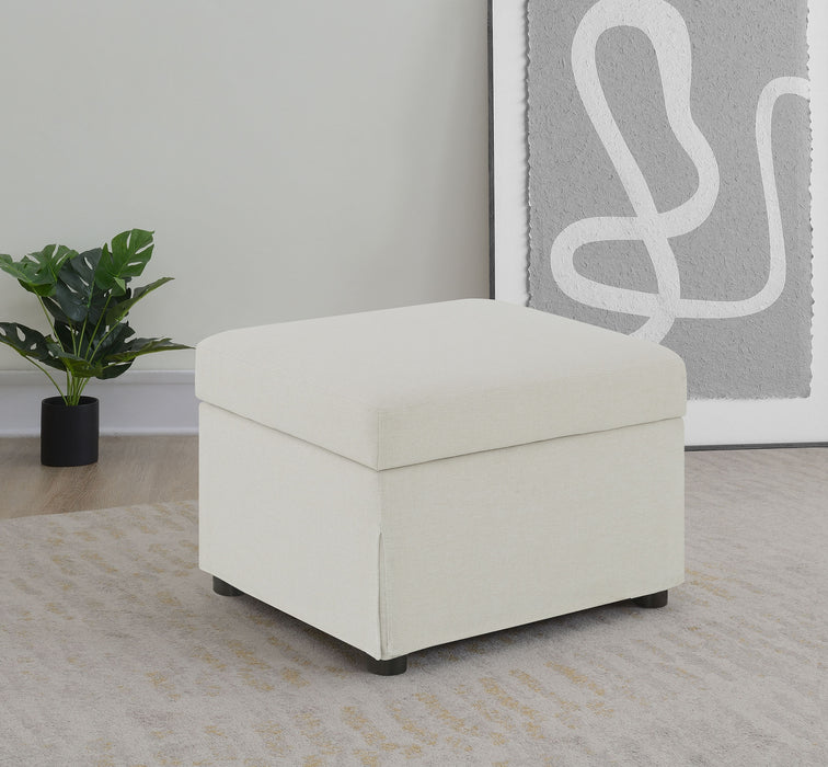 Winter Ottomans - Visions in Furniture (La Mirada, CA)