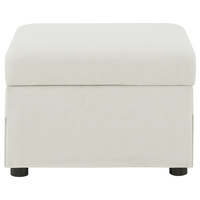 Winter Ottomans - Visions in Furniture (La Mirada, CA)