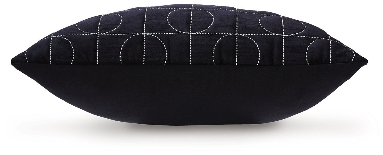Kydner Pillow (Set of 4) - Visions in Furniture (La Mirada, CA)
