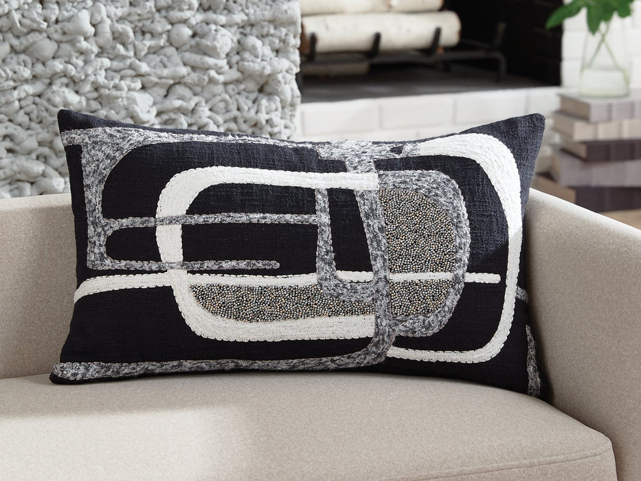 Gavrileigh Pillow (Set of 4) - Visions in Furniture (La Mirada, CA)