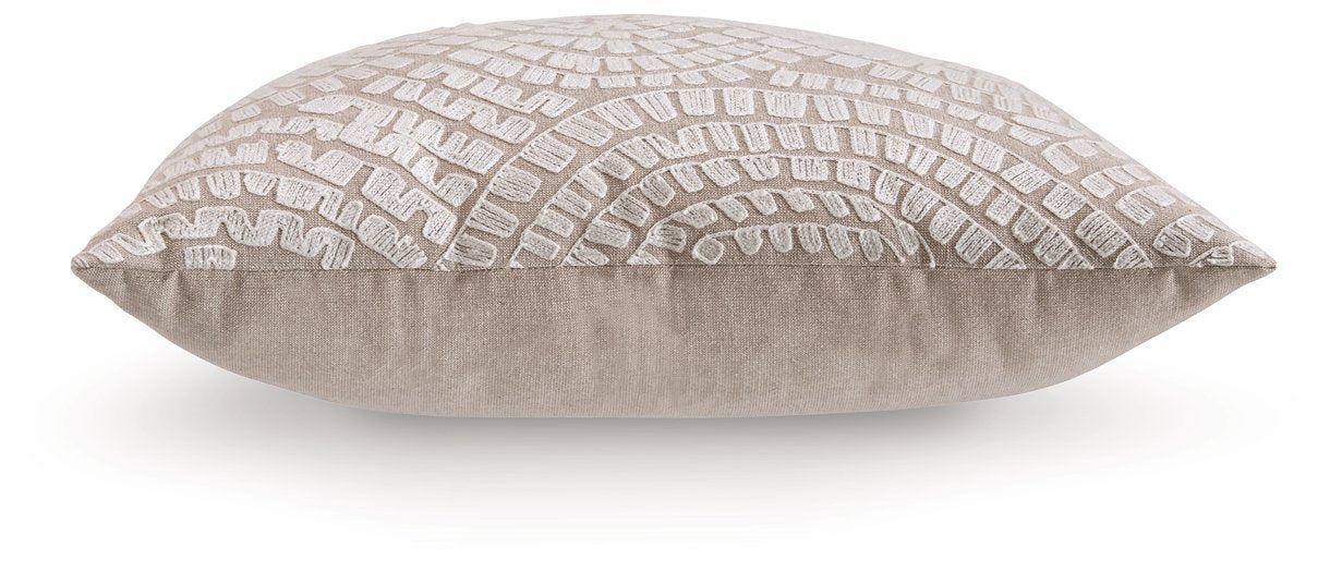 Cortlen Pillow (Set of 4) - Visions in Furniture (La Mirada, CA)