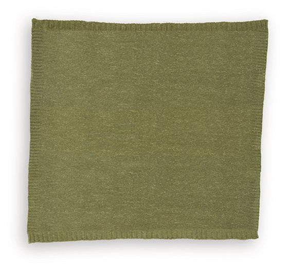 Anawood Throw - Visions in Furniture (La Mirada, CA)