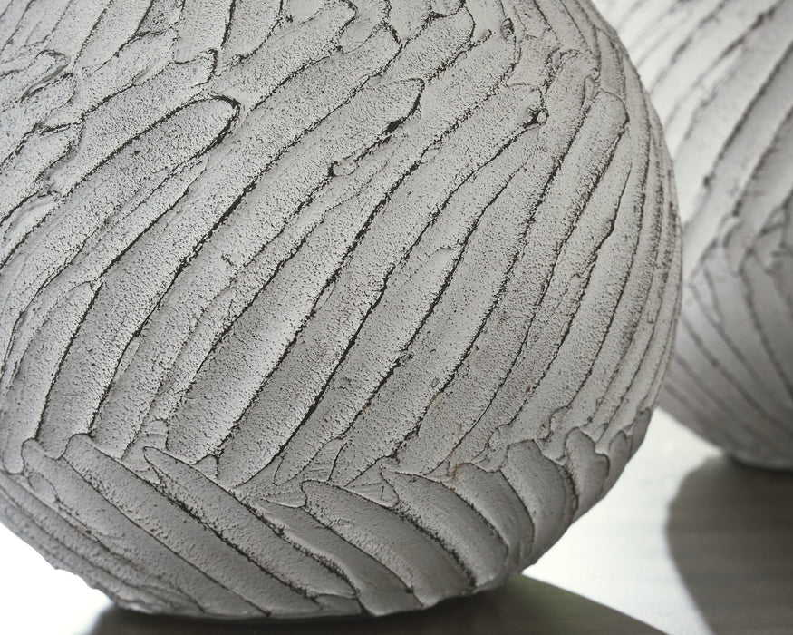 Shelvie Vase - Visions in Furniture (La Mirada, CA)